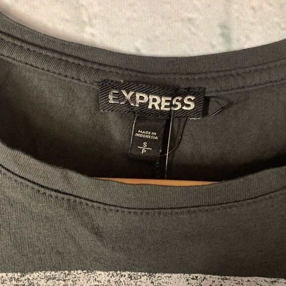 New Express corset style t shirt. Small - Picture 4 of 4